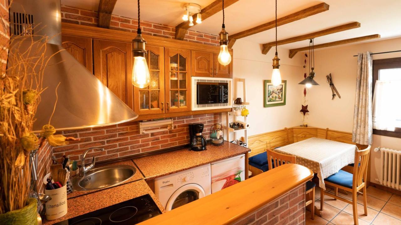 Apartamentos Formigal Eksteriør billede