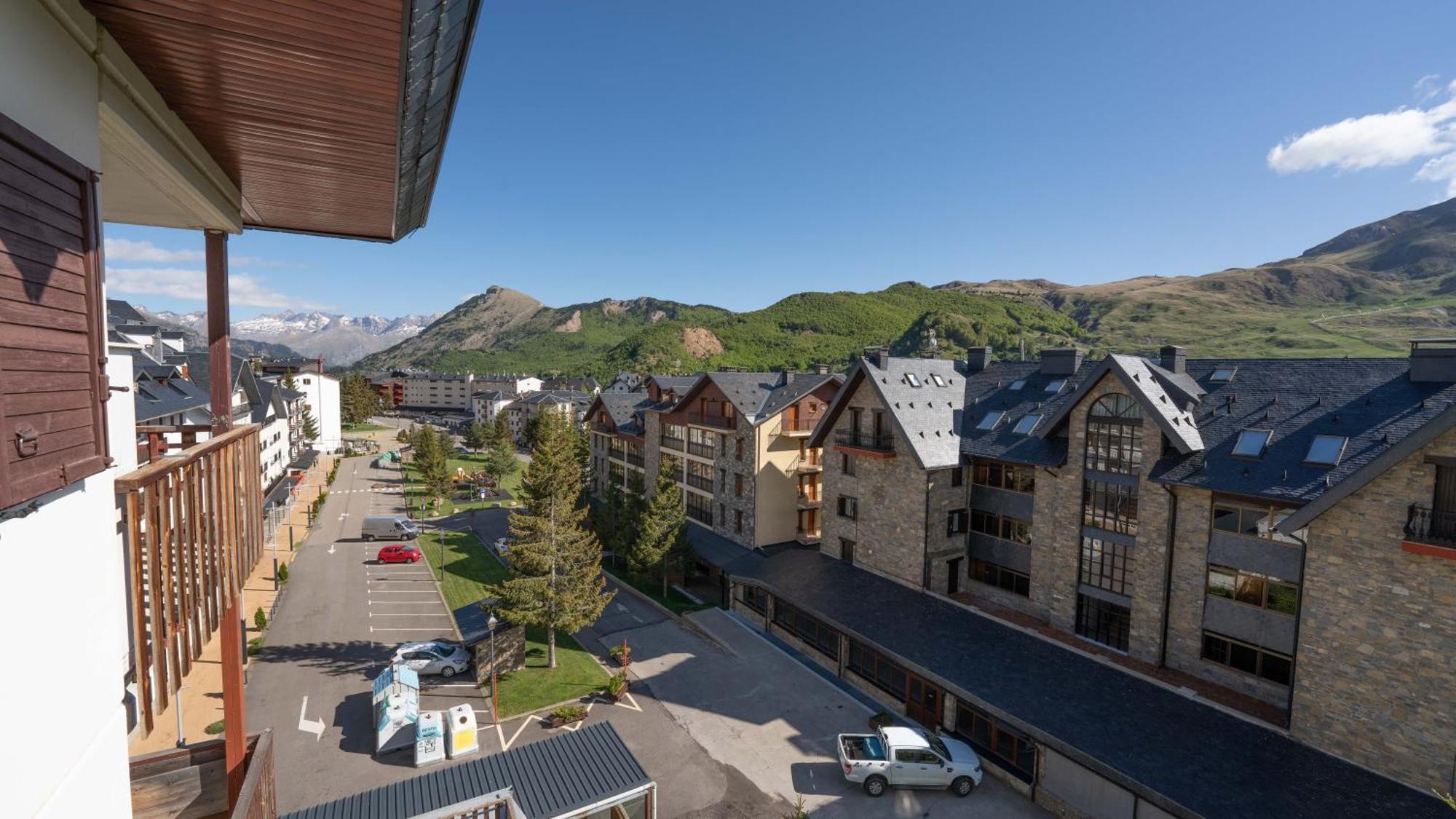 Apartamentos Formigal Eksteriør billede